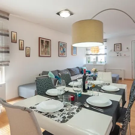 With A Parking Space - 18486 Apartment Zadar